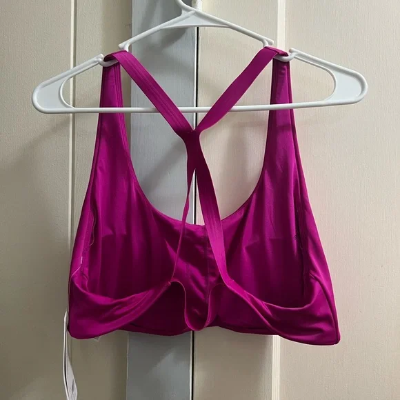 NWT Athleta Malibu Bikini Top - Picture 2 of 5